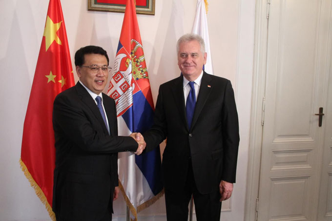 Tomislav Nikolić and Mr. Yuan Jiajun, the Governor of China’s Zhejiang Province.
