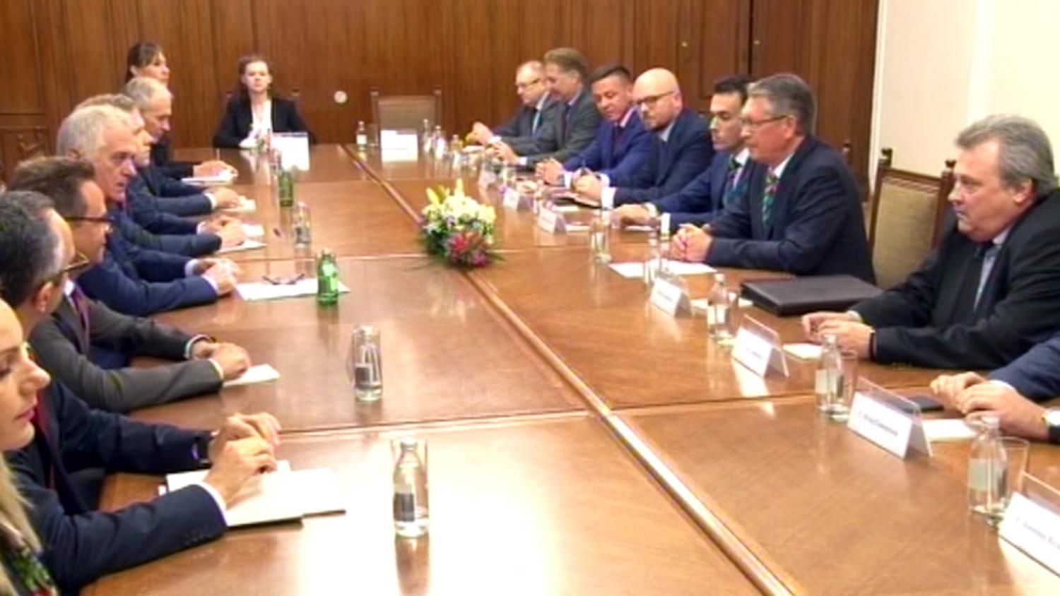 Predsednik Nacionalnog saveta gospodin Nikolić sa ambasadorom Ruske Federacije Aleksandrom Čepurinom i predstavnicima najvećih ruskih kompanija koje posluju u Srbiji