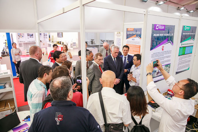 Remarks by National Council President Nikolić at the opening of Chinese products trade show